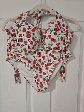 Retro White Cherry-Print Halter Bikini Set